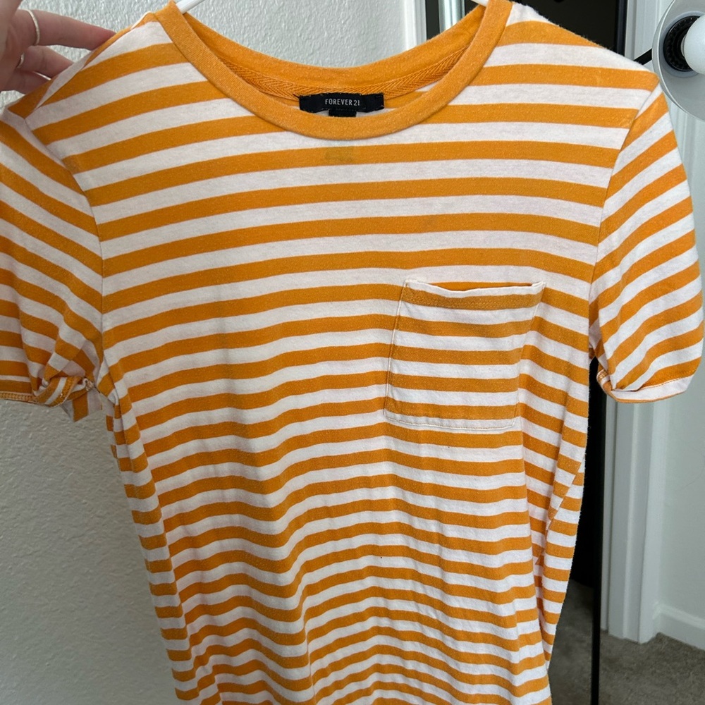 yellow and white striped t